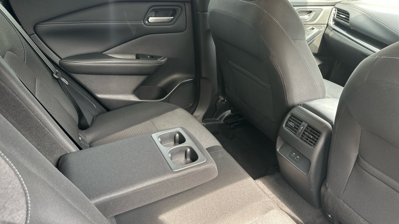 Nissan Qashqai 1.5 E-Power N-Connecta 5dr Auto Hybrid Hatchback